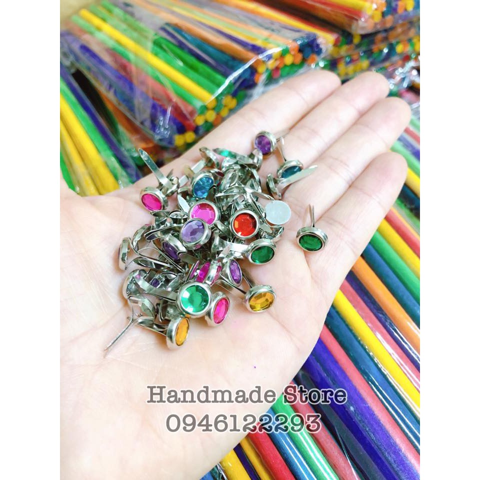 Ghim cánh phượng - đinh tán