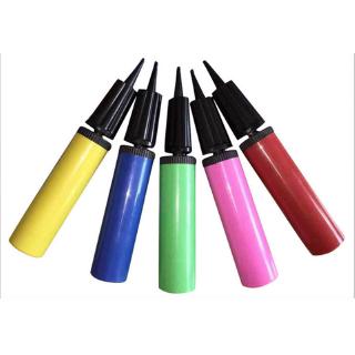 Dụng Cụ Bơm Bong Bóng Bằng Nhựa Màu Ngẫu Nhiên