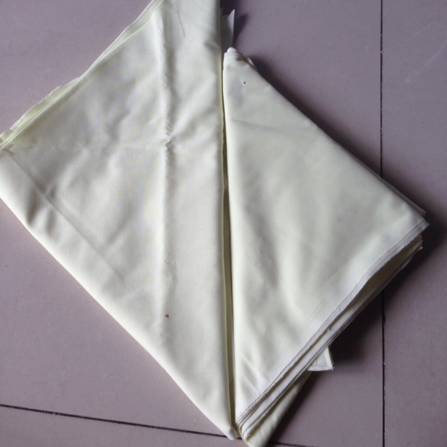 Tã tam giác cột 10 cái