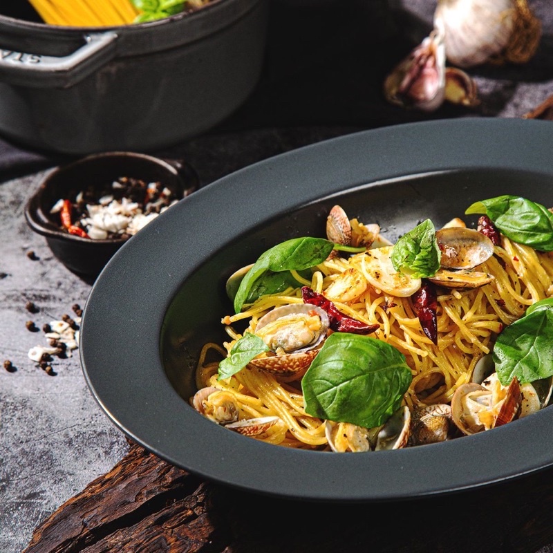 Combo Mì Ý và sốt spaghetti Ottogi tiện lợi.