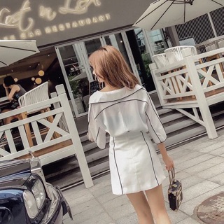 Set áo sơmi + váy yếm tiểu thư