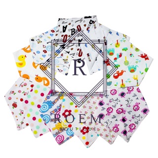 Set 5 chiếc yếm cotton khuy bấm