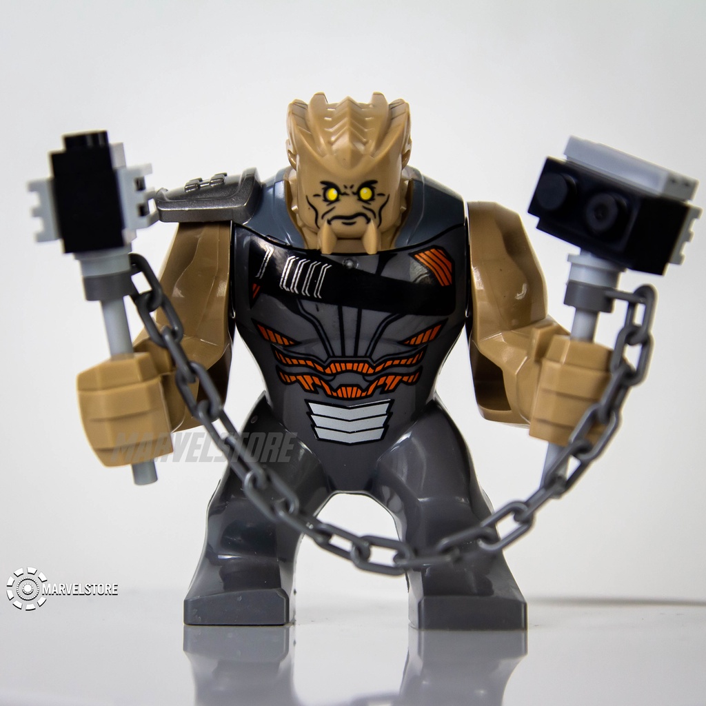 lego thanos bản to và team black order