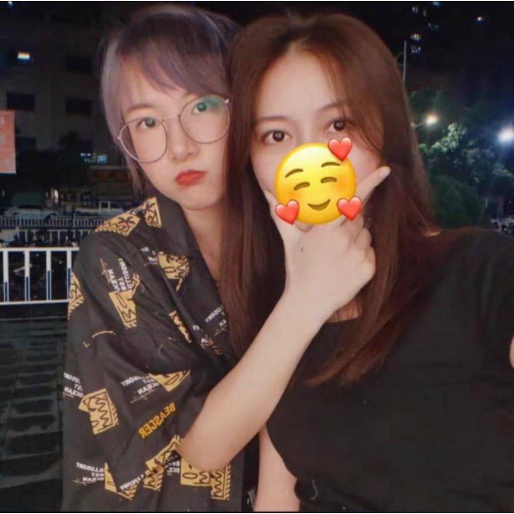 Áo sơ mi lụa nam nữ form rộng tay lở in hoạ tiết mặt cười, áo đôi cặp nhóm chất lụa mềm mịn, thoải mái lên form chuẩn