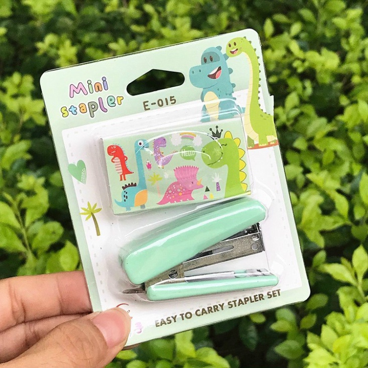 Dập ghim miniFREESHIPDụng Cụ Bấm Ghim Mini Tiện Dụng Cho Học Sinh / Nhân Viên Văn Phòng