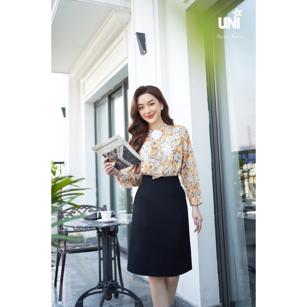 Chân Váy Nữ Chữ A UNIVTH Công Sở Cạp Cao Đen Trắng 5CA184 Uni Korean Fashion