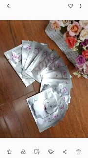 Dán mắt dưới bảo vệ mắt