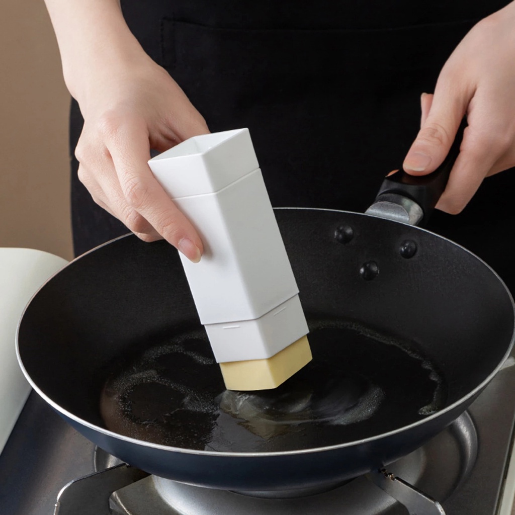 Dụng Cụ Phết Bơ/Phô Mai Cầm Tay Bằng Nhựa Màu Trơn Dạng Xoay Cho Nhà Bếp