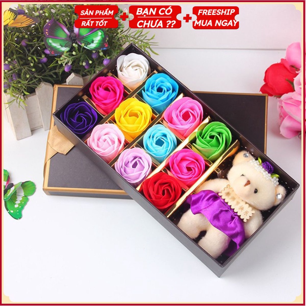 Hộp Quà 12 Bông Hồng Kèm Gấu Bông Xinh Xắn (Giao Màu Ngẫu Nhiên - Được Chọn Màu)