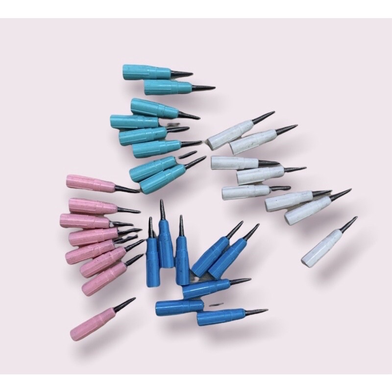 Vỉ 32 Ruột chì đốt, khúc M&G HB