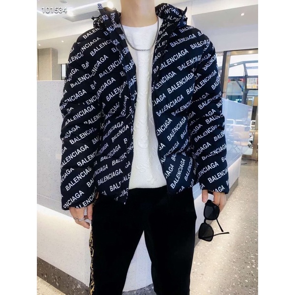 Áo khoác mùa đông Balenciaga mới in logo chữ dây rút eo áo khoác đệm bông dài tay có mũ.