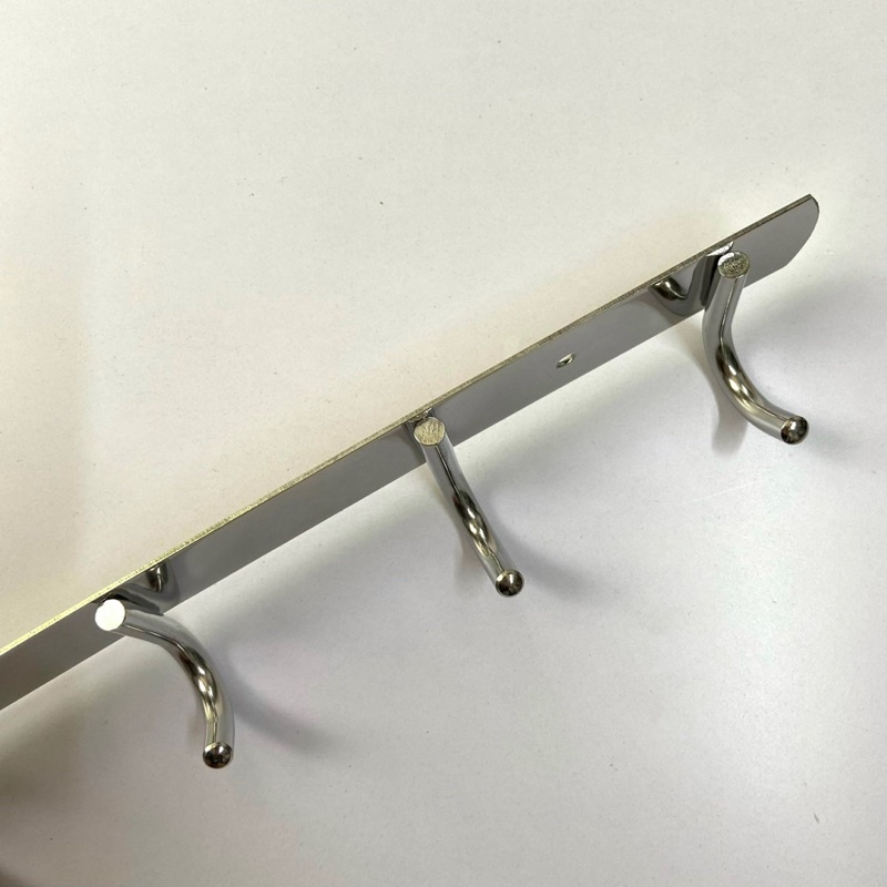 Móc áo 6 chấu 100% inox 201 điện phân sáng bóng kèm ốc vít nở
