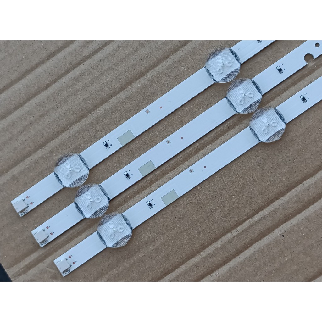 BỘ LED TIVI SAMSUNG 40J5000 40J5200 40J5250 40M5000 HÀNG MỚI 100%, BỘ 3 THANH MỖI THANH 8 BÓNG/ 3V. V5DN-395SMO-R2