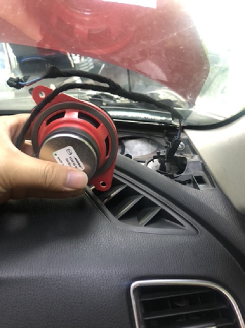 LOA TRUNG TÂM CHO MAZDA