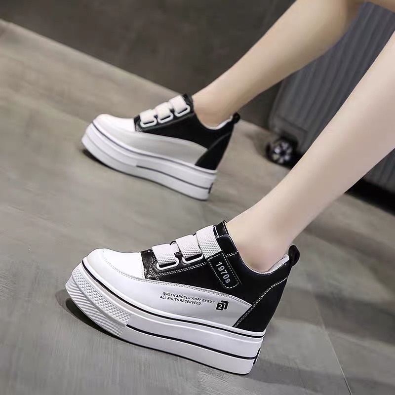 Giầy thể thao độn đế cao 8cm quai dán nâng chiều cao DNS sẵn đen 34 36