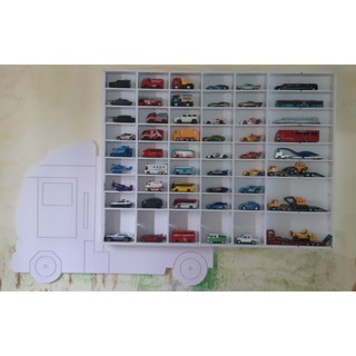 Kệ trưng bày mô hình gồm 70 ô