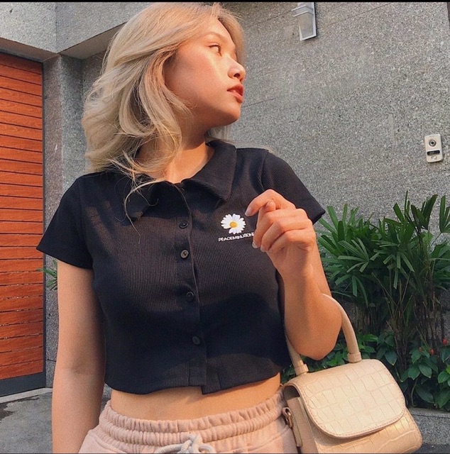POLO DAISY Áo croptop polo thêu hoa cúc