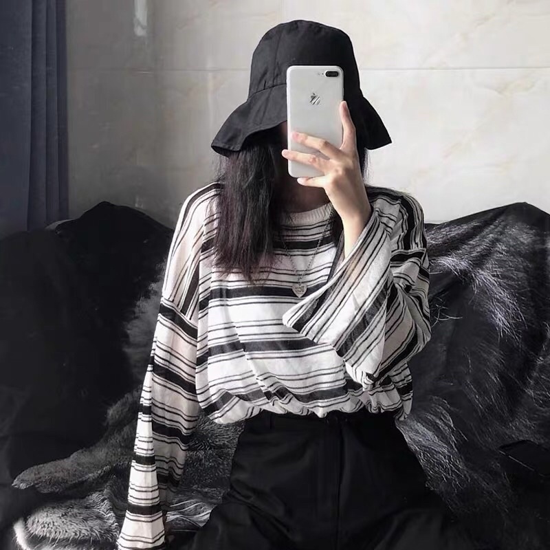Áo len mongtoghi mỏng nhẹ tay rộng phong cách Hàn Quốc cá tính Aimee closet