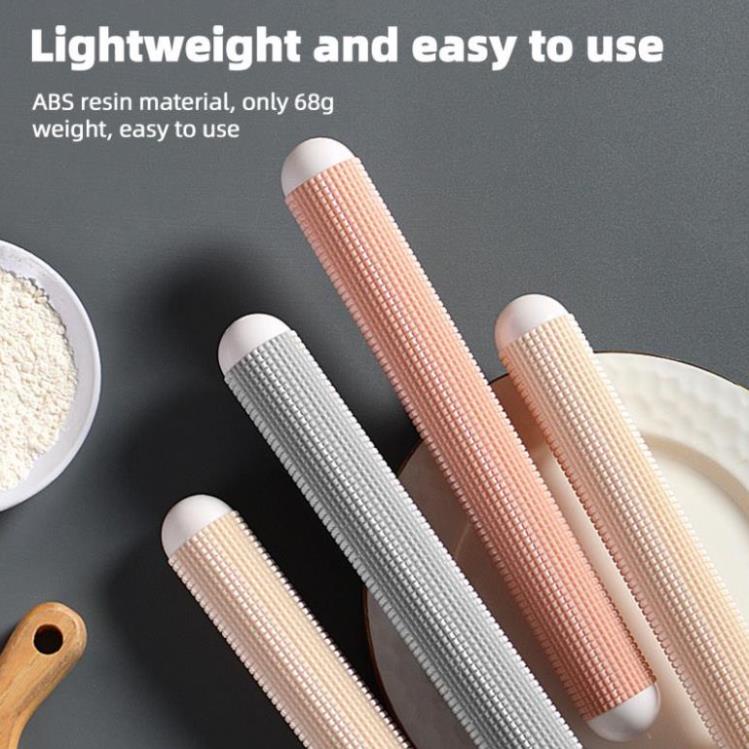 Cây Lăn Bột Làm Bánh Bằng Nhựa Chống Dính Dập Nổi Họa Tiết Chấm Bi K97