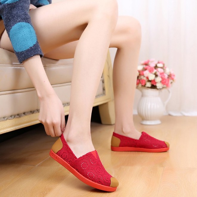 Giày slip on ren sang trọng GTTG23