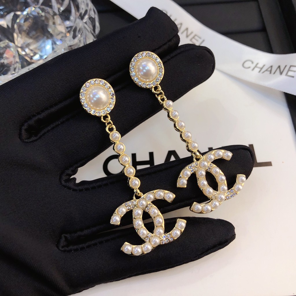 CHANEL Khuyên Tai Nữ Trang Dáng Dài Tạo Hình Chữ C Độc Đáo