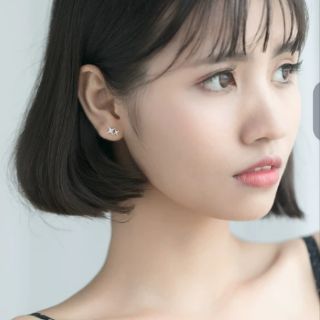 Stub earing 2sao 4cánh