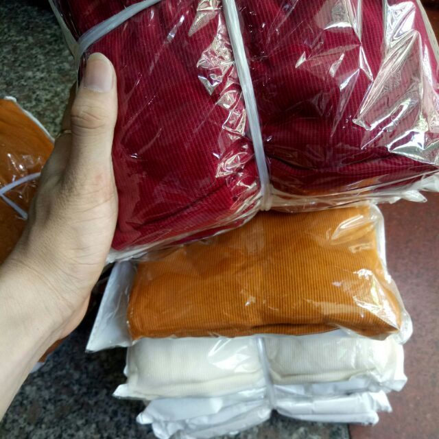 Set Áo Croptop + Chân Váy Siêu đẹp