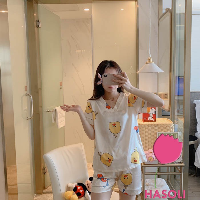 [Mã WARN20 giảm 20k đơn 150k] [Phom rộng]💕Bộ Ngủ-Đồ Ngủ Phi Lụa Cao Cấp Tay Ngắn Siêu Đẹp Màu Trắng Hình Dứa DB03 | BigBuy360 - bigbuy360.vn