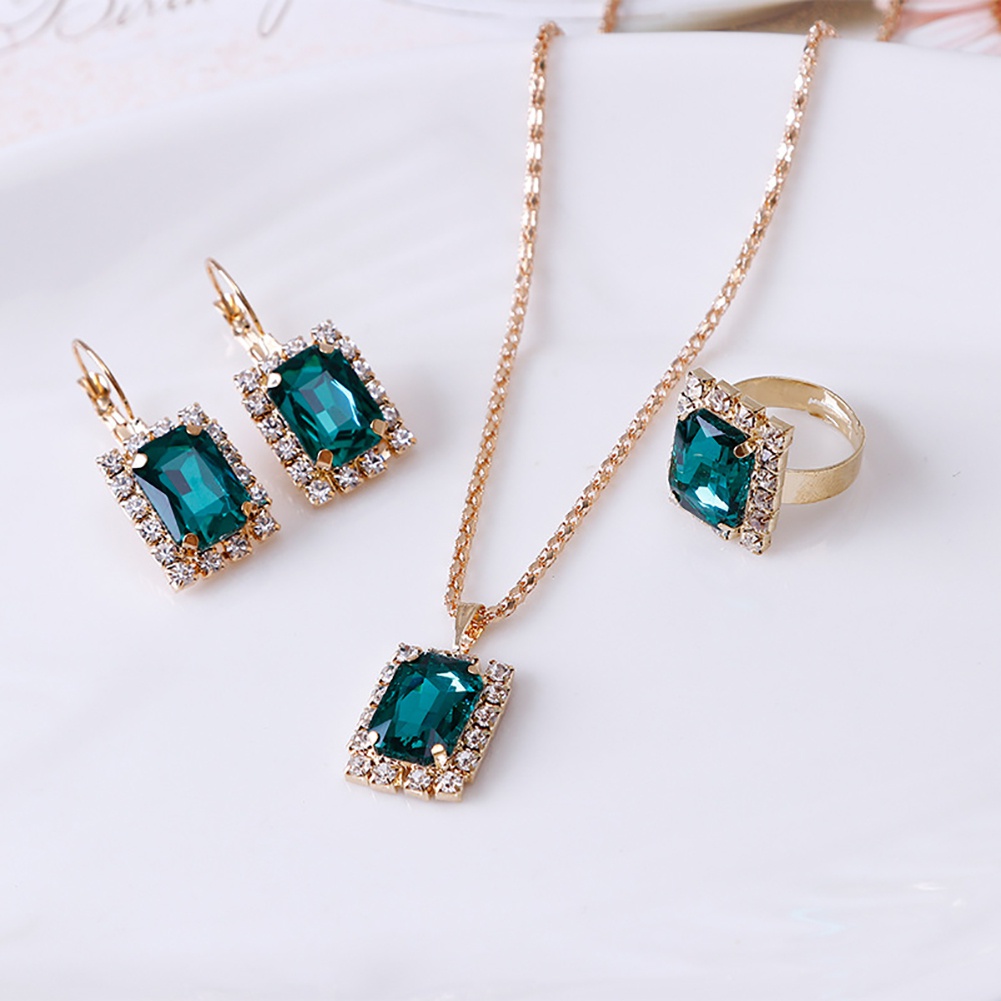 Bộ trang sức hợp kim đính đá sang trọng