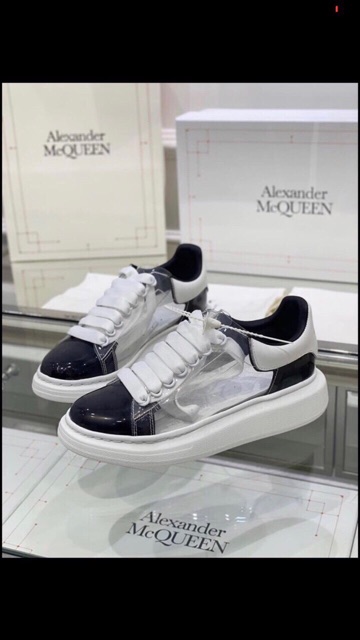 Giày trong suốt | BigBuy360 - bigbuy360.vn