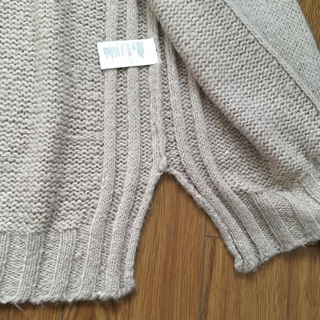 Áo len cardigan lông dê HM auth