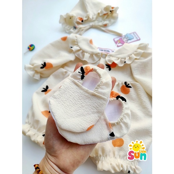 𝗧𝗮̣̆𝗻𝗴 𝗺𝘂̃ 𝘃𝗮̀ 𝗴𝗶𝗮̀𝘆 𝘃𝗮̉𝗶 Size 3-12kg  Vải đũi xốp hạt nhẹ mát  Body cho bé gái sơ sinh