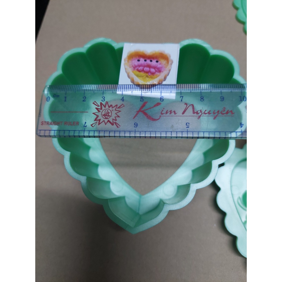 KHUÔN XÔI TIM XANH 9 CM HÌNH HOA SEN NGOC LAN