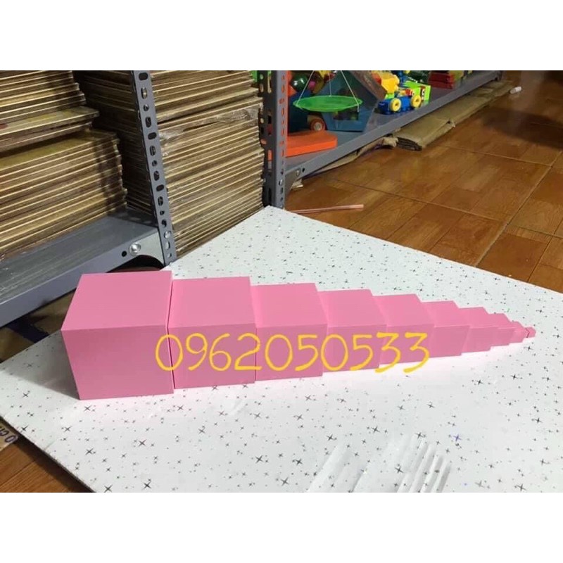 Tháp Hồng montessori(ảnh thực )
