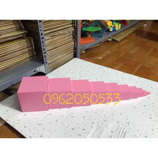 Tháp Hồng montessori