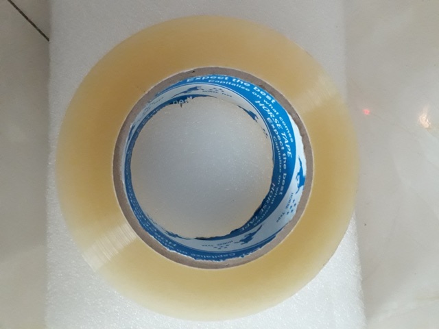 Băng keo trong cuộn khổng lồ 200 yard