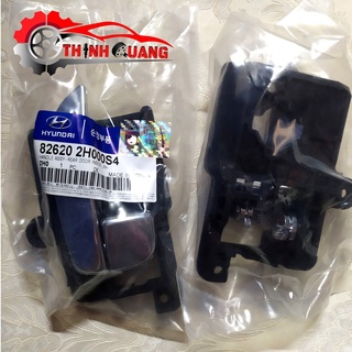 Tay mở cửa trong HYUNDAI AVANTE, ELANTRA  (826202H000S4/ 826102H000S4 )