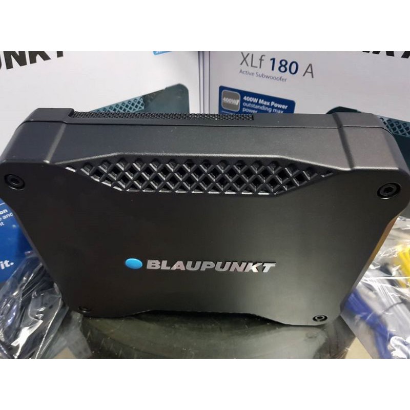 Loa sub gầm ghế Blaubunkt XLf 180A