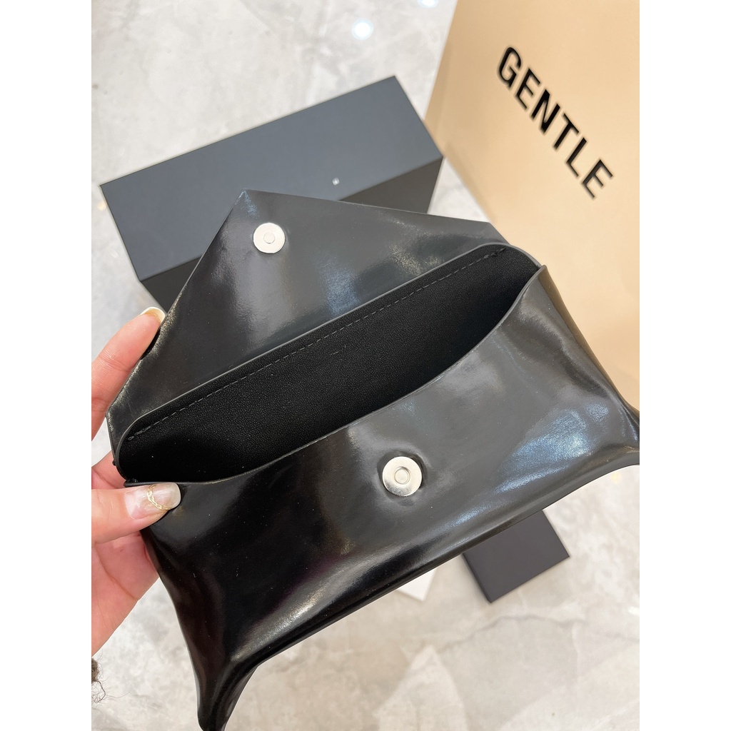 Set Hộp Thủy Tinh Gm 2022 Mới (Có Túi papaerbag) - Không Bao Gồm Kính