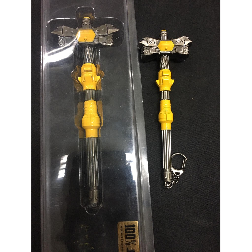 Mô hình búa Bumblebee bằng sắt cho mô hình