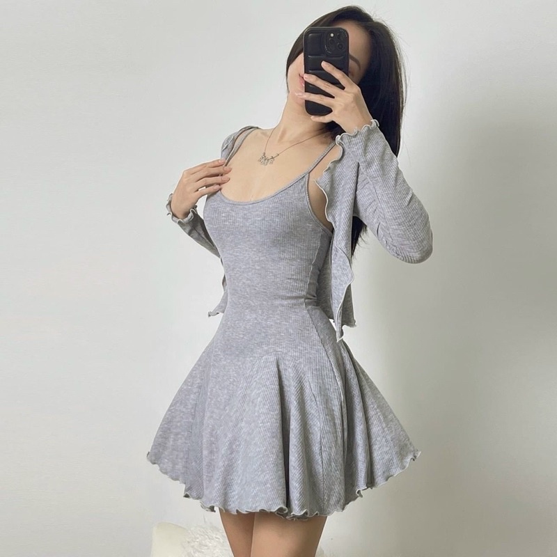 Đầm Dây Tà Xoè Kèm Khoác Ngoài Nữ Tính D61