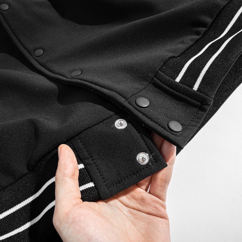 SIÊU PHẨM ÁO KHOÁC BOMBER VẢI DƯ VNXK CỰC NGẦU