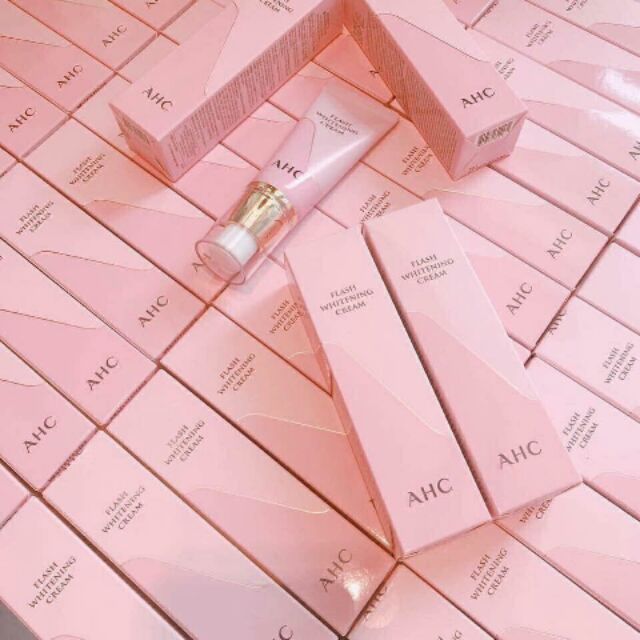 kem dưỡng trắng AHC (mua tại web hàn)