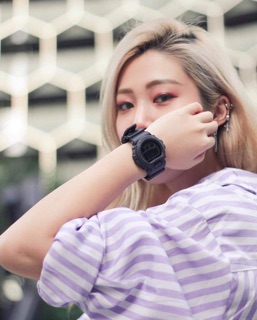 Đồng hồ nam Casio DW-6900BB-1DR