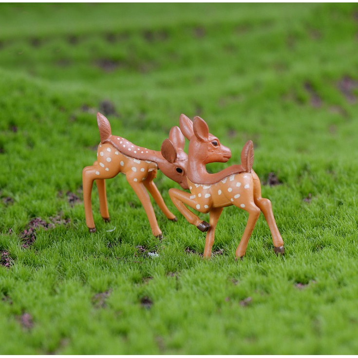 Mô hình chú nai ngơ ngác trang trí tiểu cảnh chậu cây, terrarium quà tặng trang trí