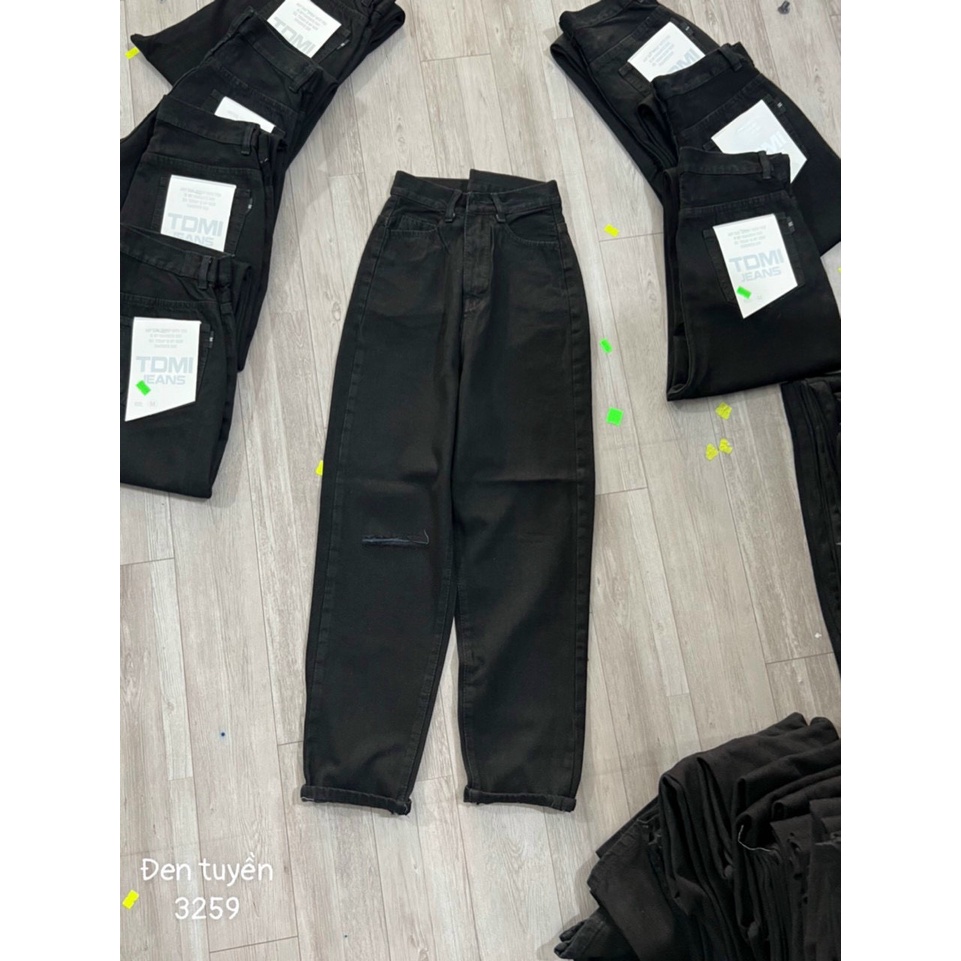 Quần jean baggy nữ cạp cao màu đen trơn rách gối nhẹ - chất jean mềm không dãn