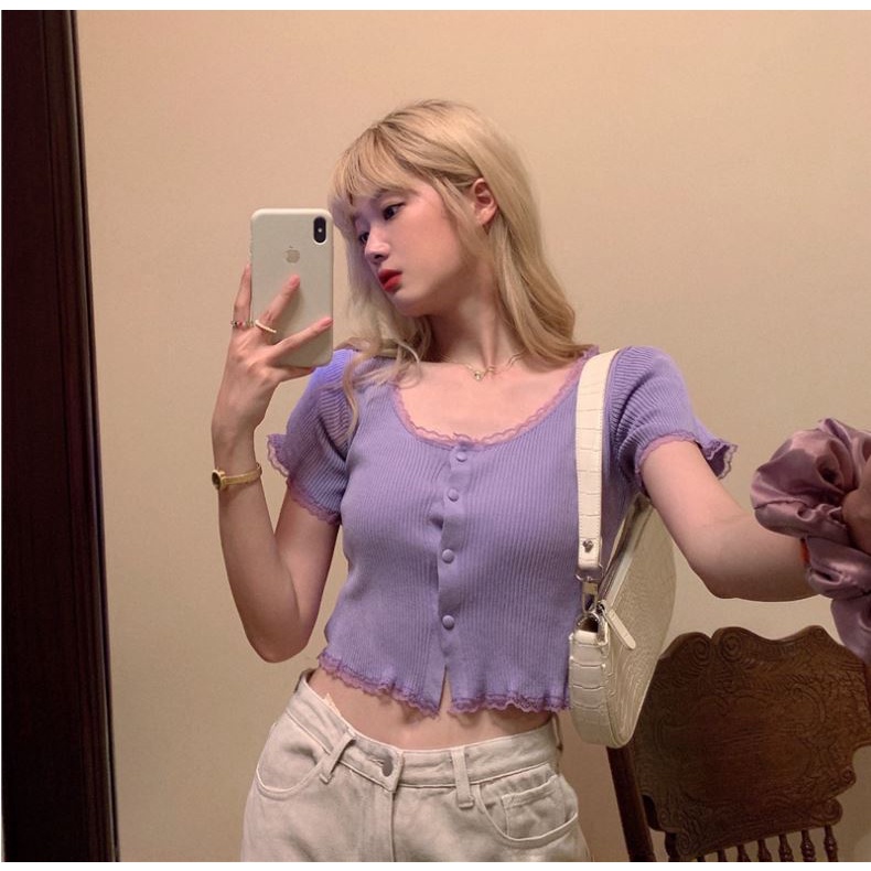 Áo croptop tay ngắn viền ren phối nút mẫu mới cực hot,Áo croptop nữ chất thun gân mát co dãn kiểu cách Hàn