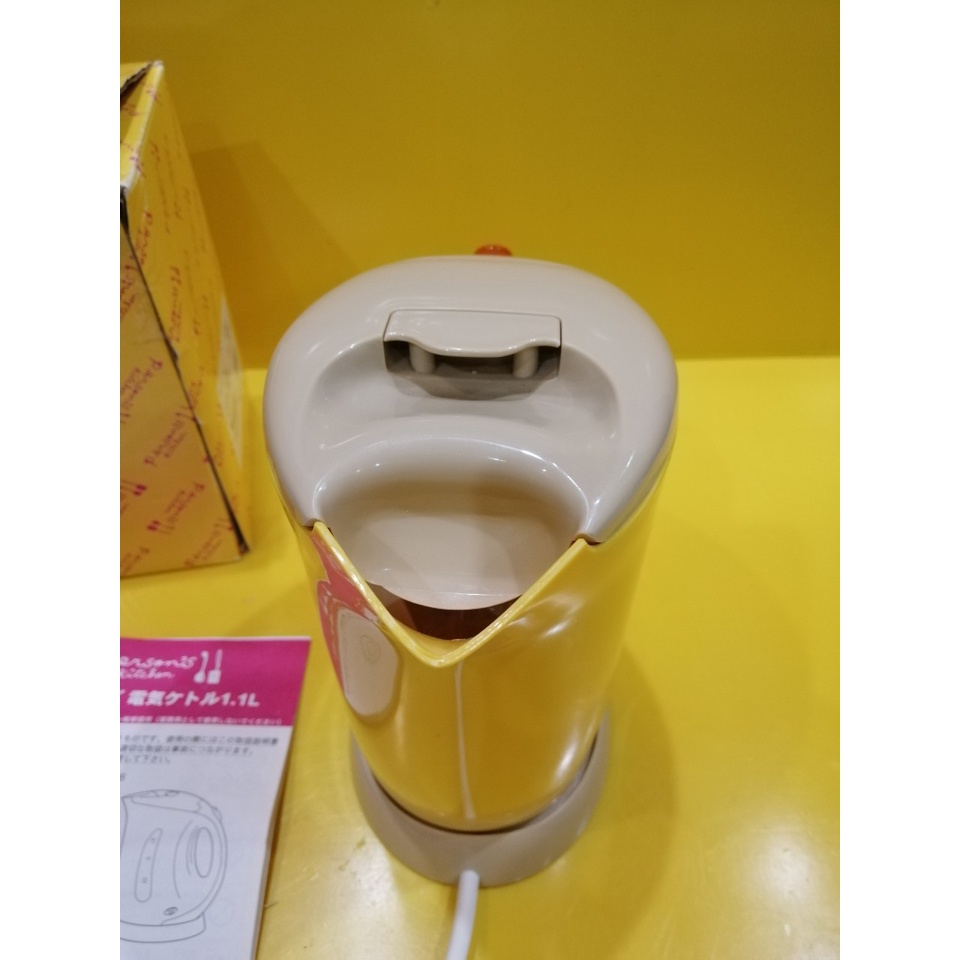 Ấm siêu tốc nội địa Nhật Person's TA-B01-02 (1.1L) lò xo (NEW)