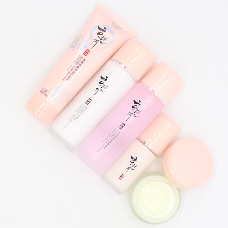Bộ Kem Dưỡng Da Mặt Cấp Ẩm Nuôi Dưỡng Chăm Sóc Da Mặt Thu Đông 1 #