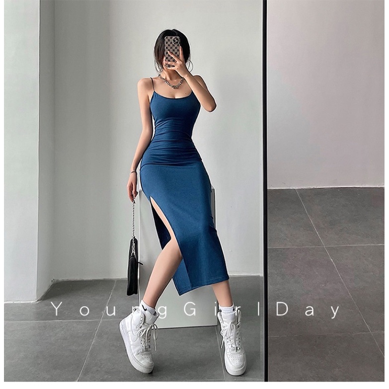 Váy 2 dây hai dây xẻ dáng dài ôm body